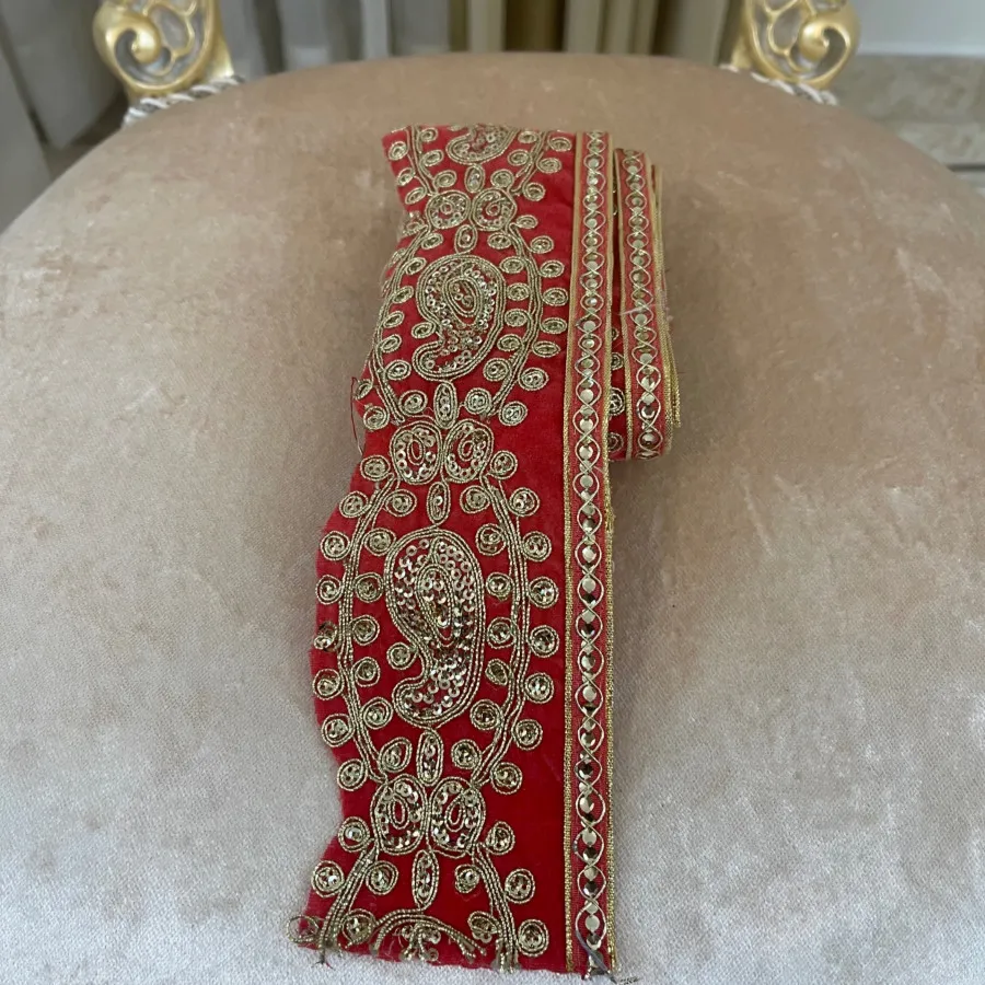 نوار‌پولک دوزی