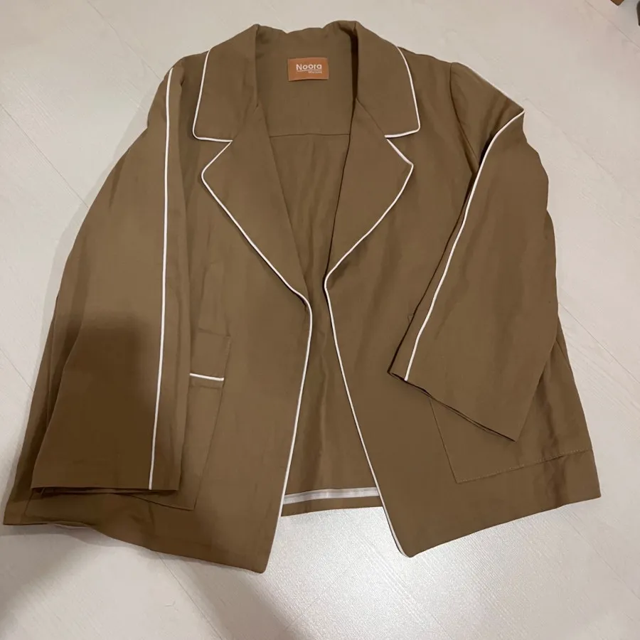 کت کتان نوار دوری