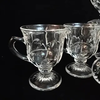 لاروس ایتالیا