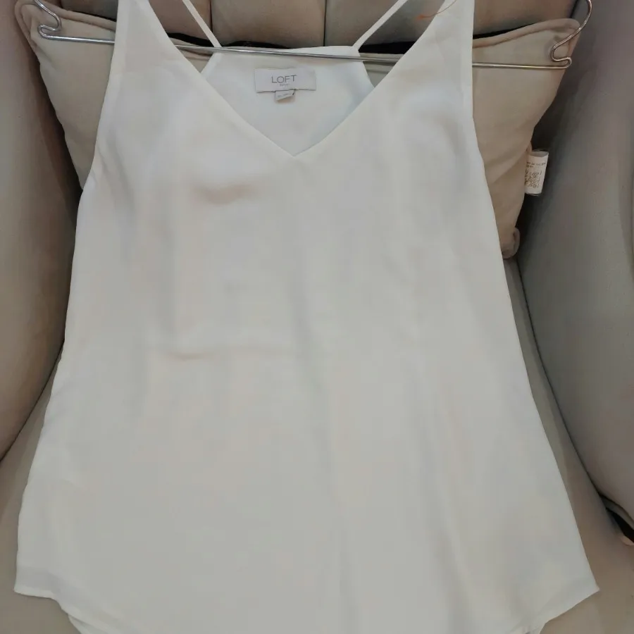 تاپ وارداتی سفید