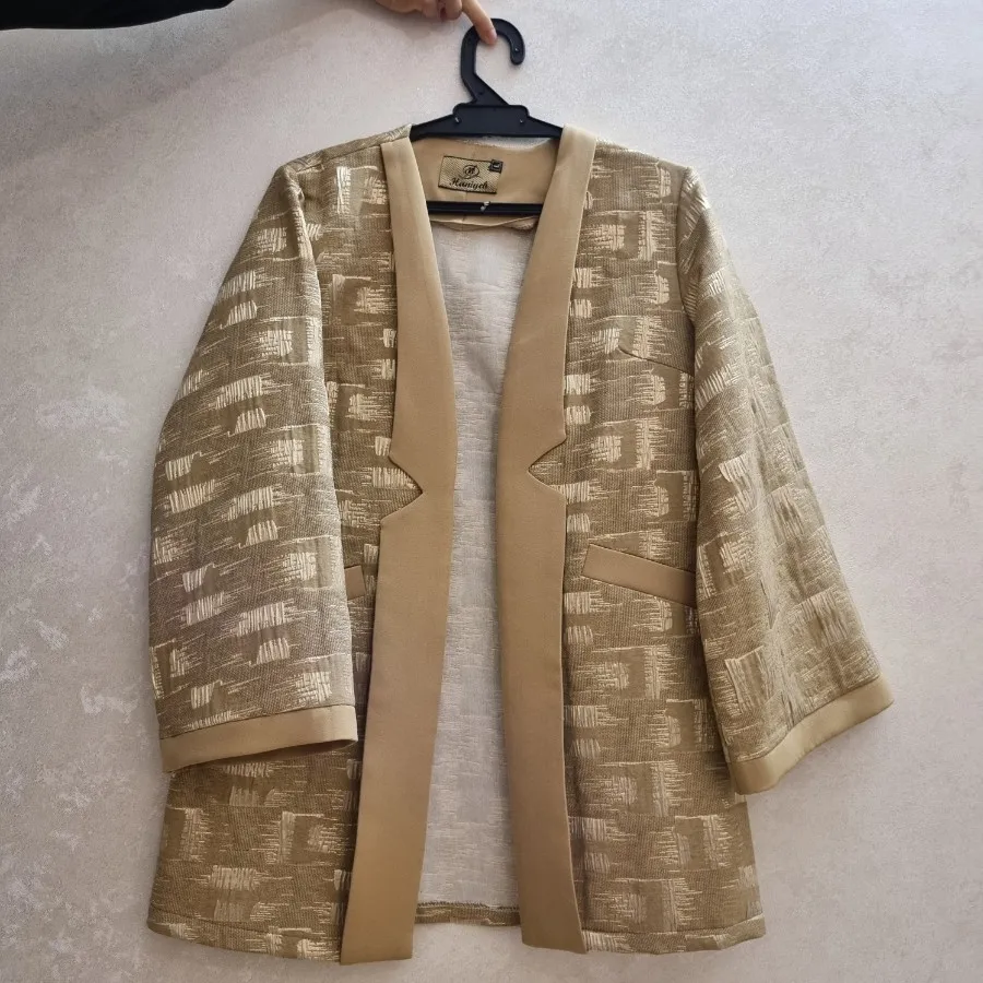 مانتو مجلسی  طلایی