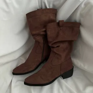 نیمبوت چروک دخترانه