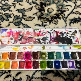 ابرنگ اقامیری