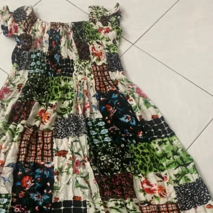 پیراهن ساحلی