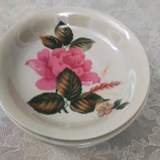 نعلبکی قدیمی چینی