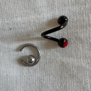 پیرسینگ ناف