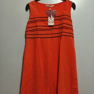 پیراهن نارنجی