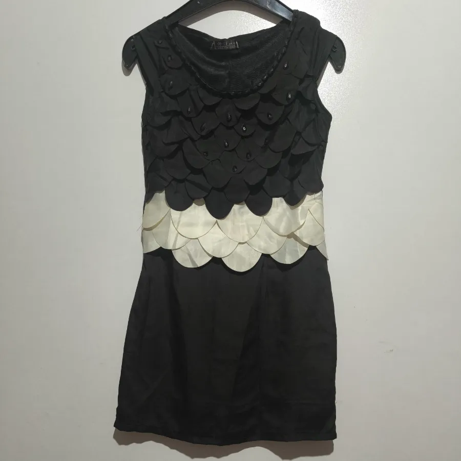 پیراهن مجلسی ساتن