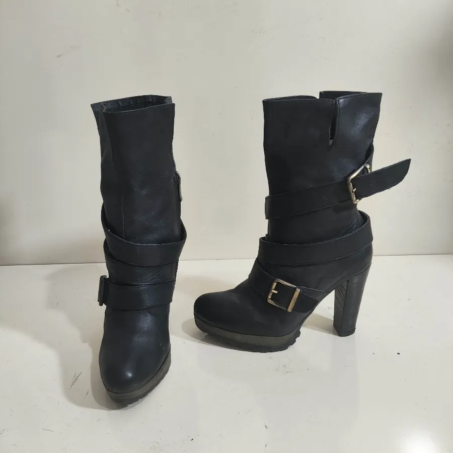 بوت وارداتی