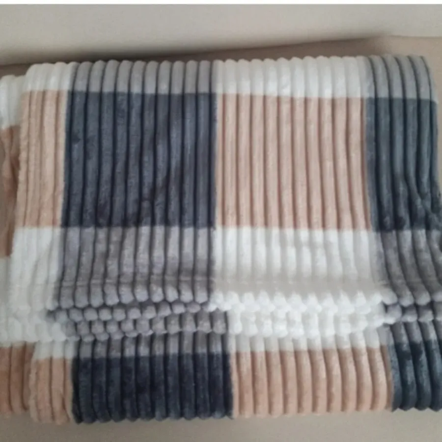 پتو مسافرتی پلیسه