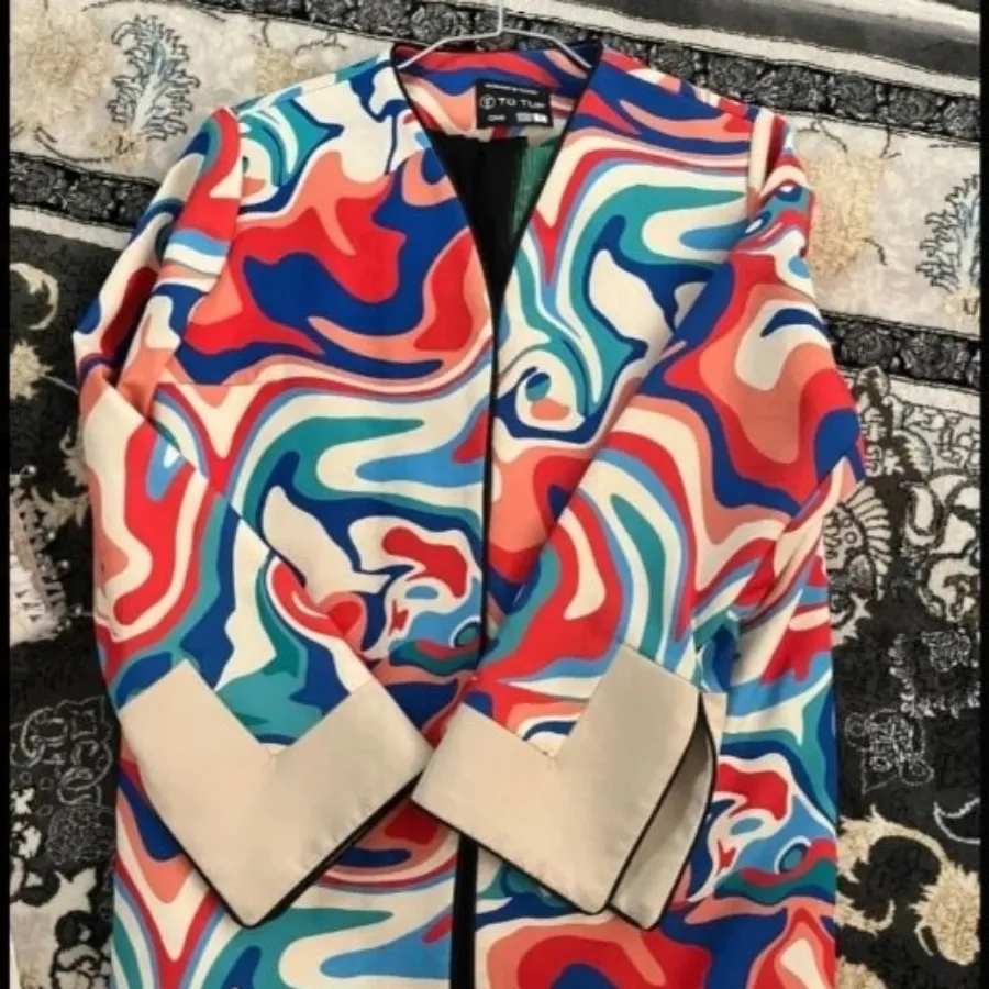 کت یا مانتو کتی