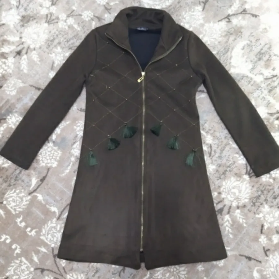 مانتو دخترانه کوتاه