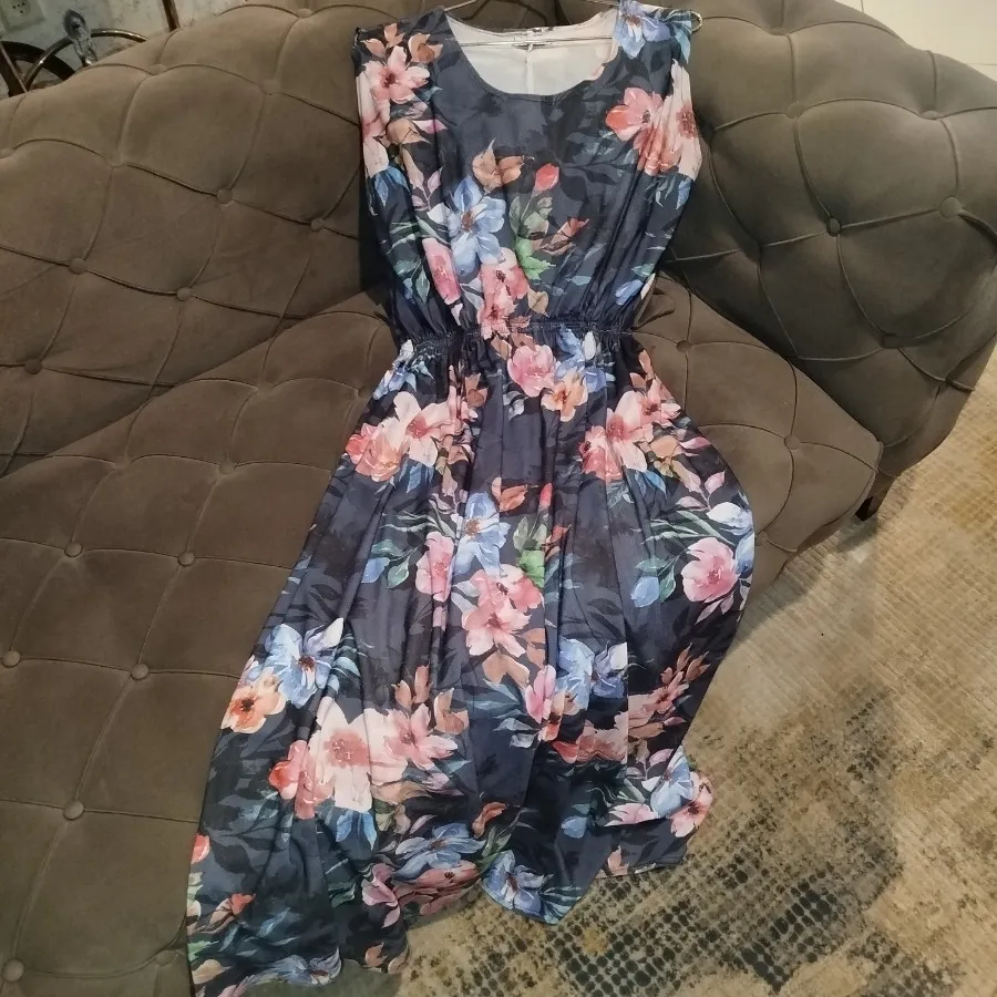 پیراهن ساحلی