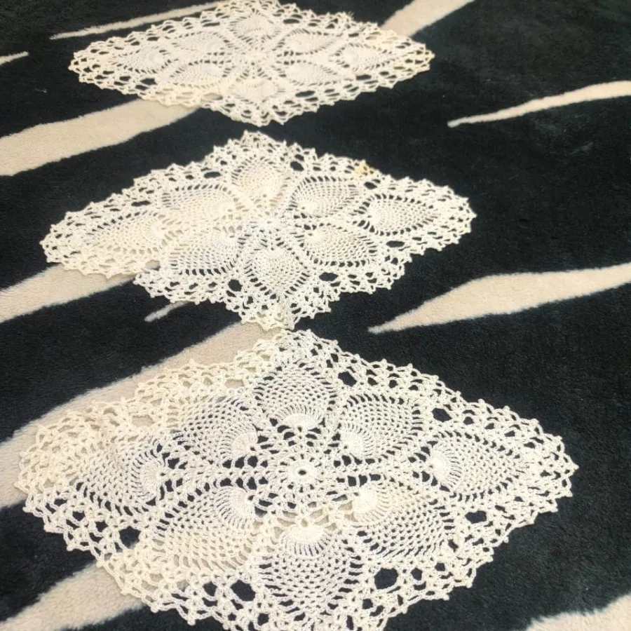 رومیزی ابریشم قلاب بافی