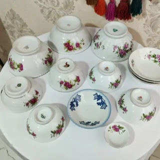 کاسه و پیاله گلسرخی