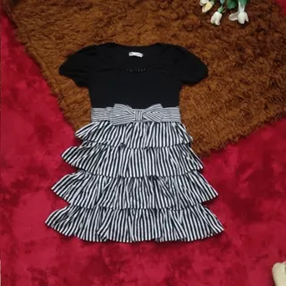 پیراهن کوتاه