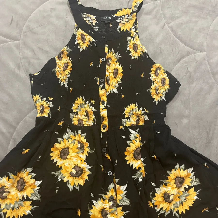 پیراهن کوتاه