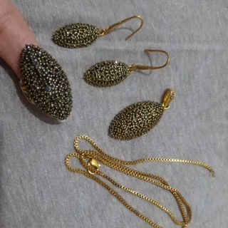 نیم ست سیاه قلم