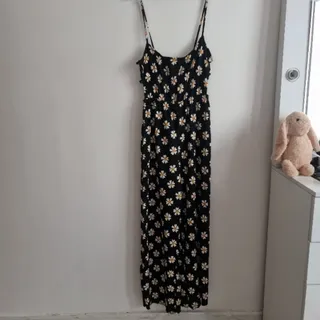 اوورال برشکا بابونه ای