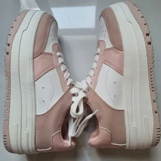 کتونی برشکا