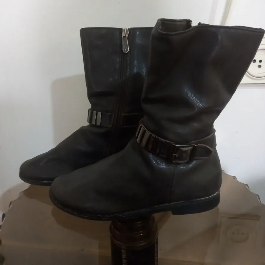 بوت دخترانه