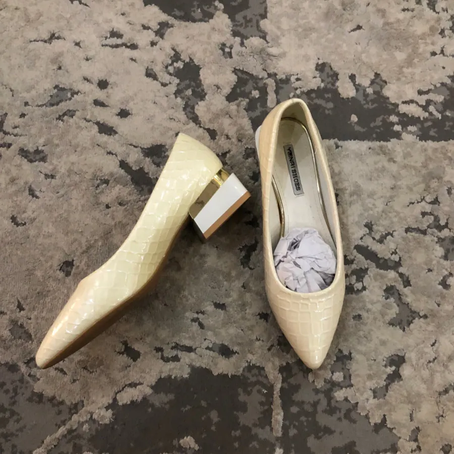 کفش وارداتی