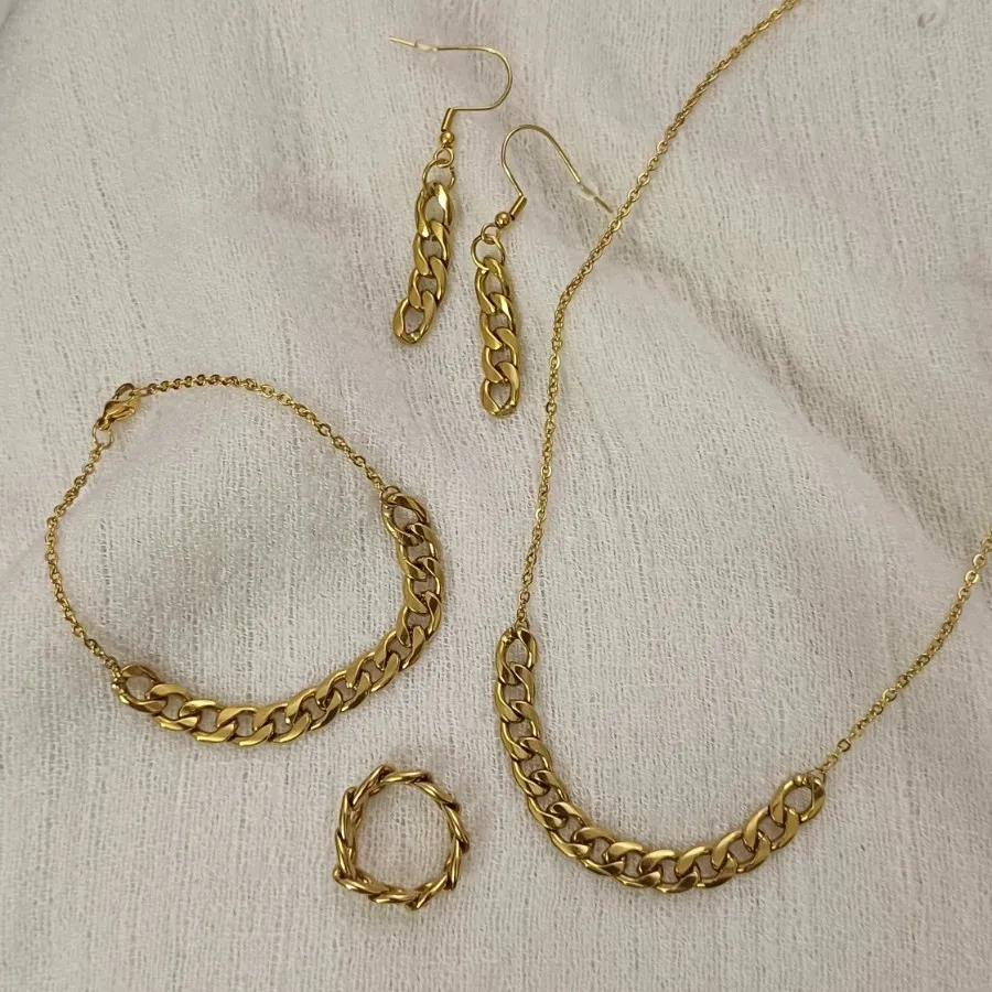 ست ترکیب زنجیر و کارتیر