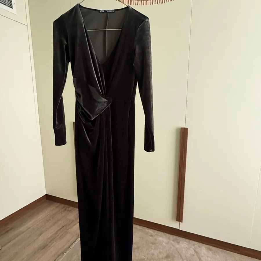 پیراهن مخمل