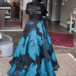 مجلسی بلند دامن سه لایه