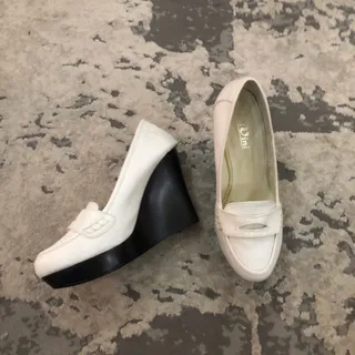 کفش چرم زنانه