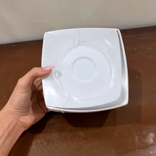 نعلبکی وارداتی