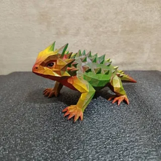 مجسمه مدل مارمولک