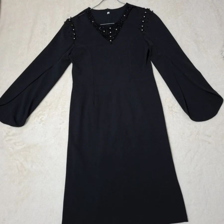 پیراهن مشکی