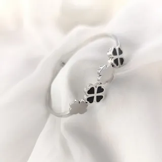 بنگل شبدر خوش‌شانس