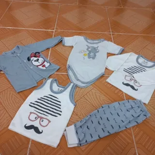 همه اینها یکجا 200 تومان