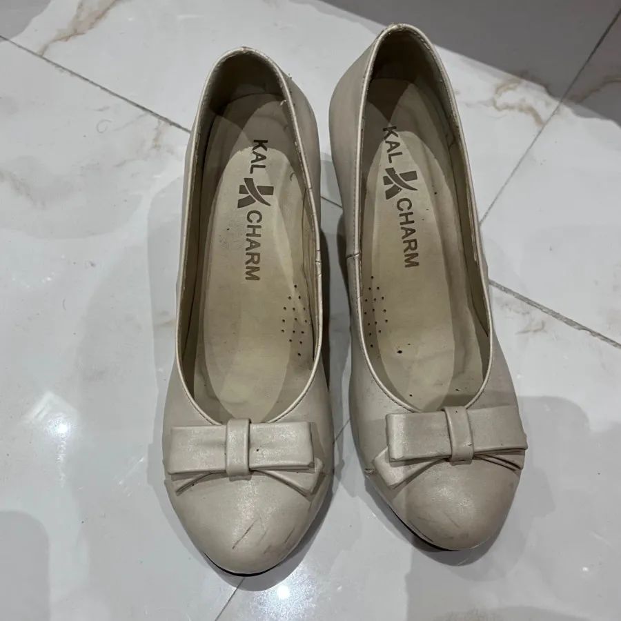 کفش پاشنه بلند