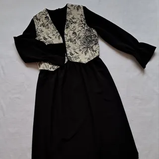 ست دو تکه پیراهن و جلیقه