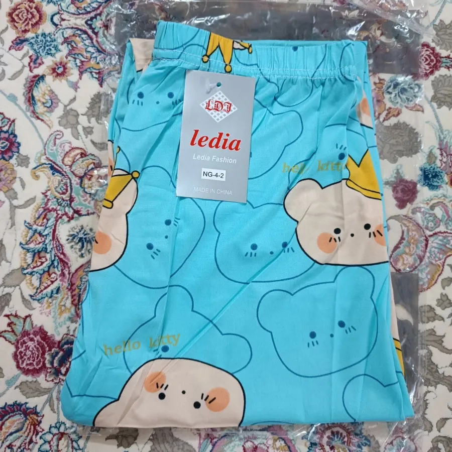 شلوارک گیاهی زنانه