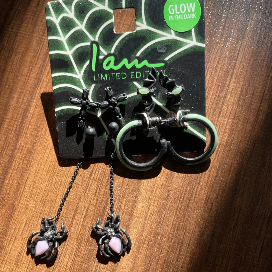 ست گوشواره هالوین i am