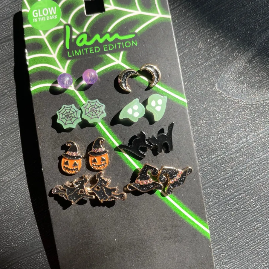 ست گوشواره هالوین i am