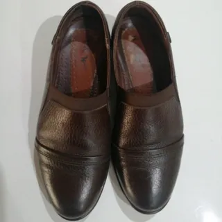 کفش چرم زنانه