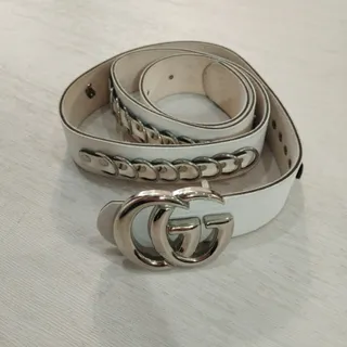 کمربند سفید