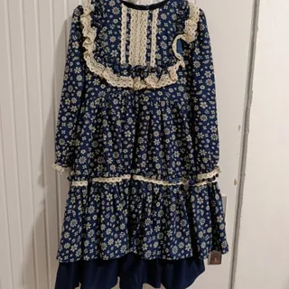 لباس دخترانه