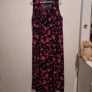 پیراهن بلند گل گلی