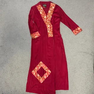 مانتوی تابستانی رنگ زرشکی