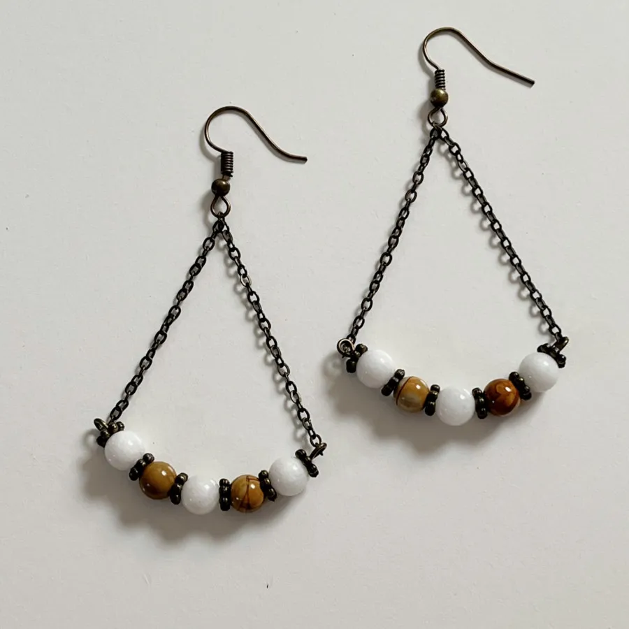 گوشواره دیبا