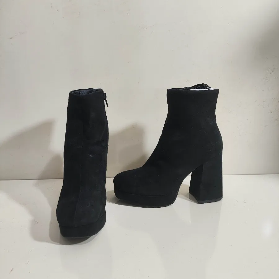 بوت وارداتی