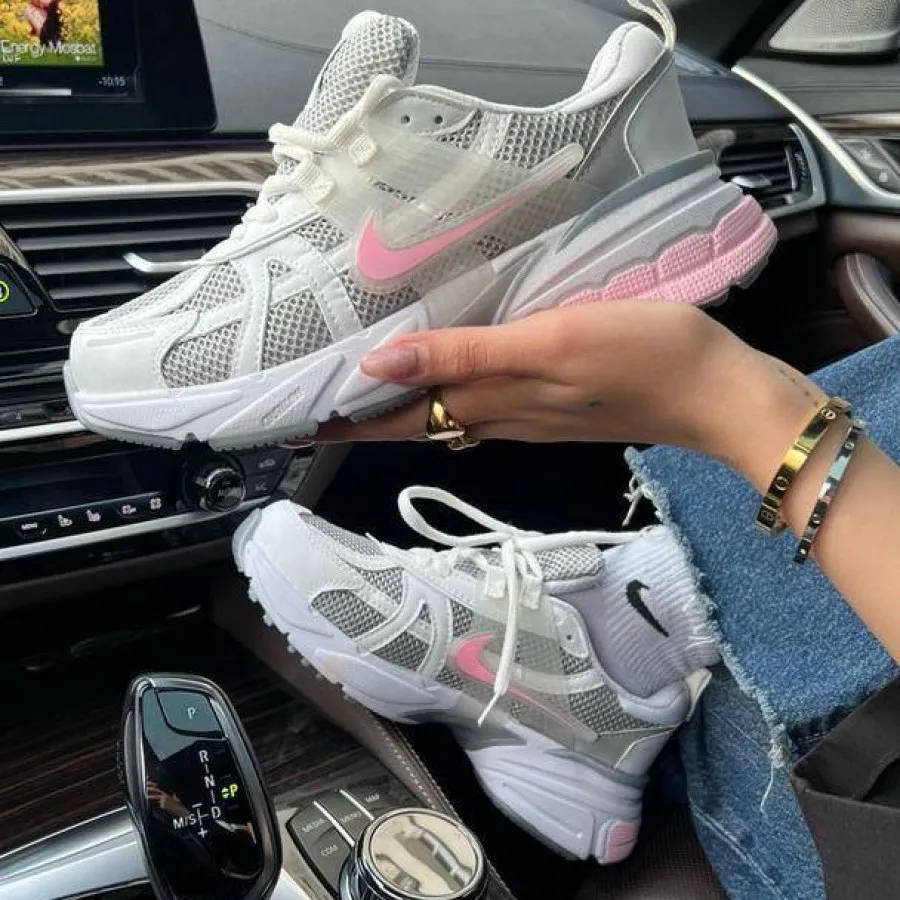 کتونی نایک v2k زنانه