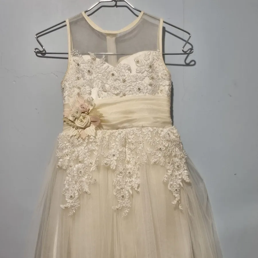 لباس عروس دخترانه 10-9سال