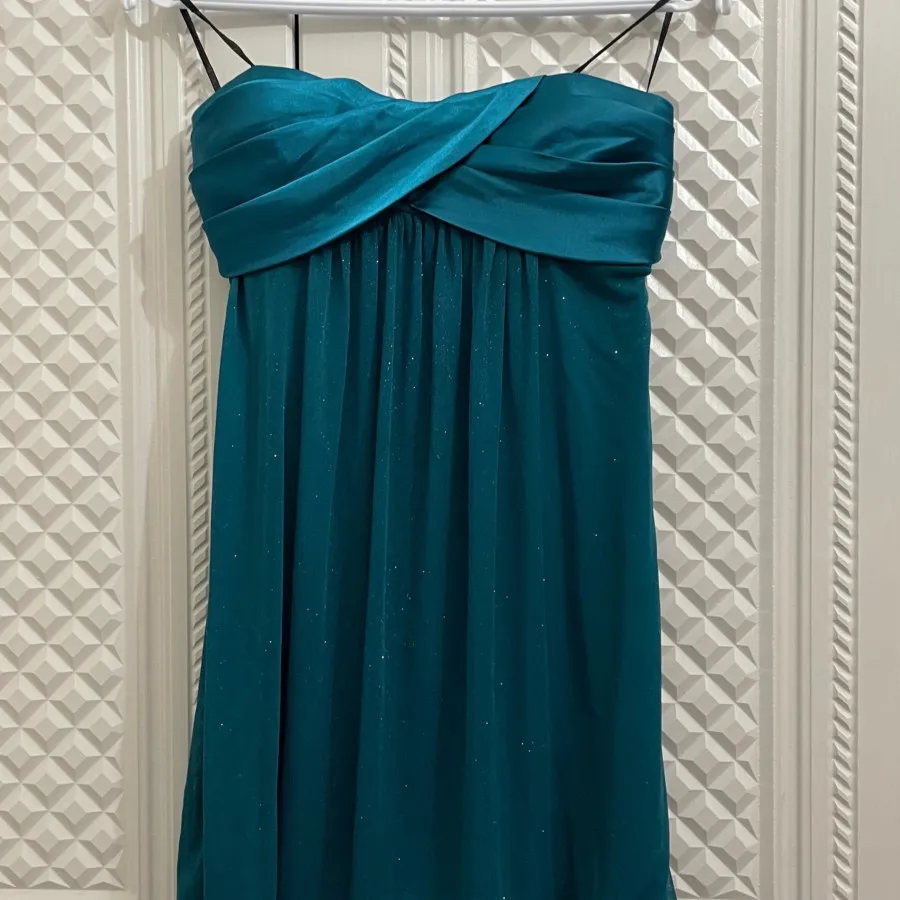 پیراهن دکلته آمریکایی